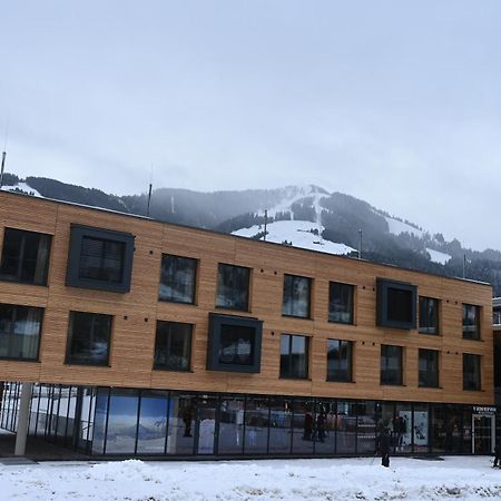 Skiwelt-Lodge בריקסן אים טהלה מראה חיצוני תמונה